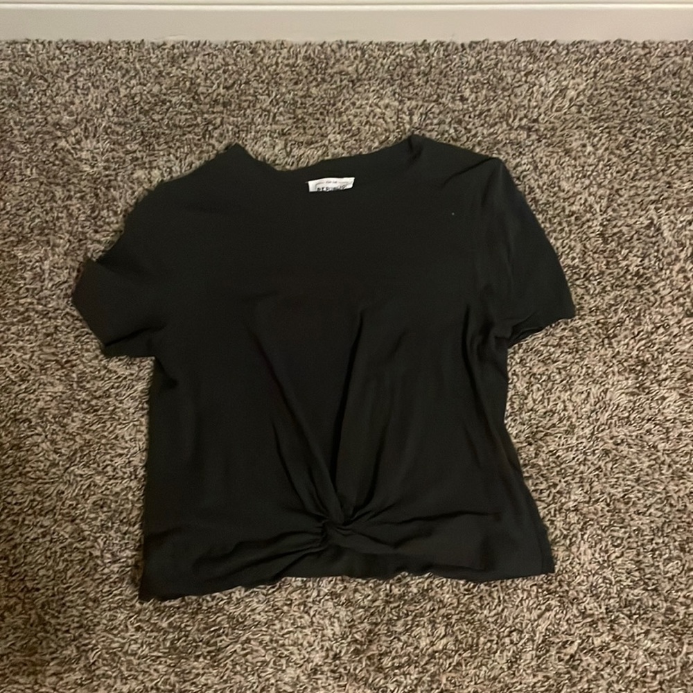 Republic Cropped and Tied shirt